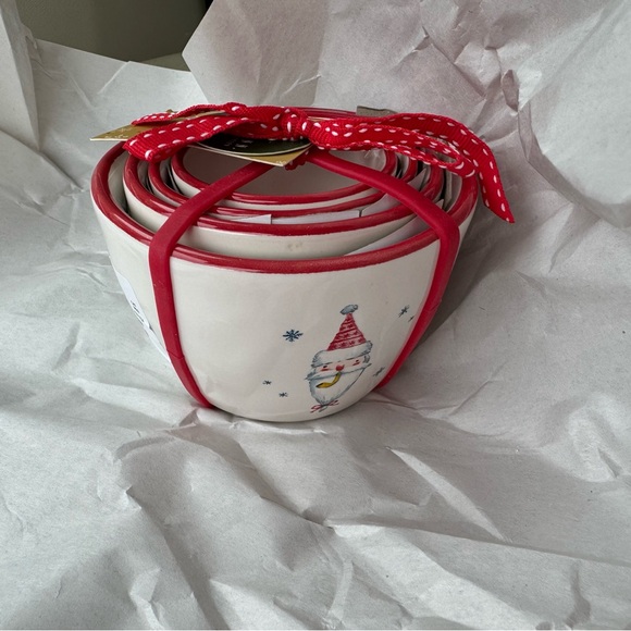 Rae Dunn Santa measuring cups - Picture 1 of 3
